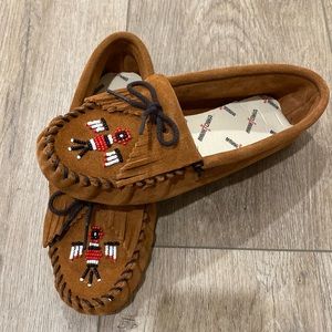 Minnetonka Thunderbird Softsole